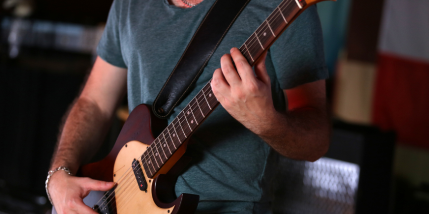 Pas_do_gitary_elektrycznej