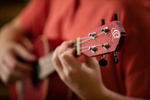 Ukulele koncertowe Ortega RUFIRE Earth Series czerwone ukulele Fire Red