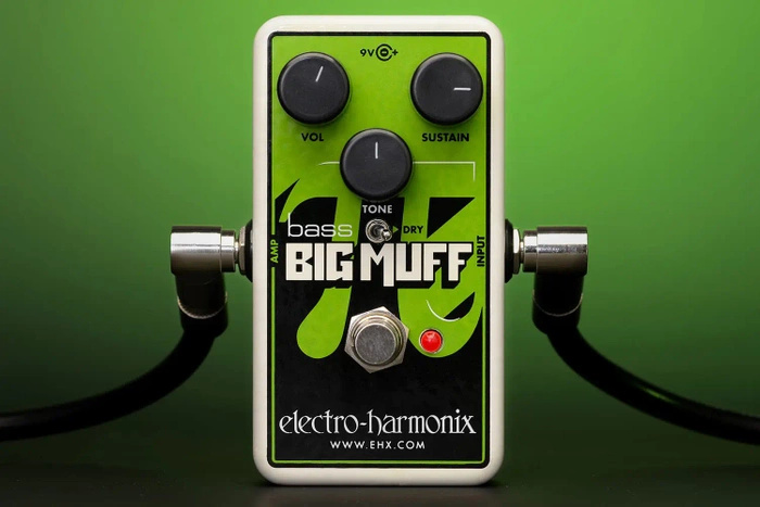 Nano Bass Big Muff Pi Electro Harmonix efekt basowy Fuzz Distortion