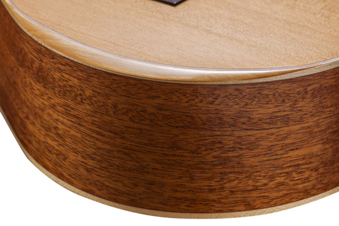 Gitara klasyczna 4/4 La Mancha Rubi CM Armrest Edition