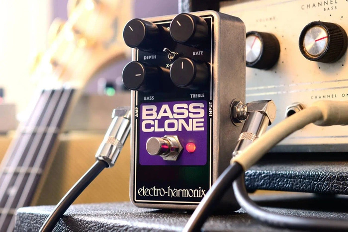 Bass Clone Electro Harmonix efekt basowy Chorus