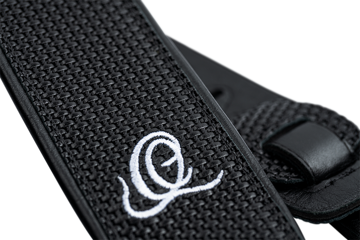 Pas do gitary skórzany Ortega OSCU-4 Black Braid czarny