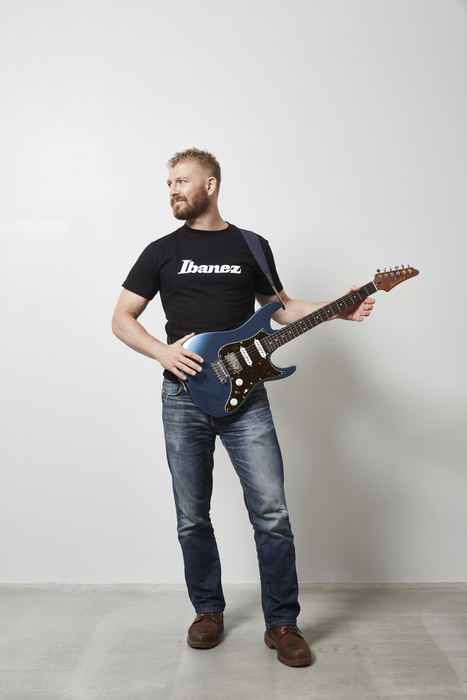 Koszulka Ibanez IBAT007L Logo czarna L