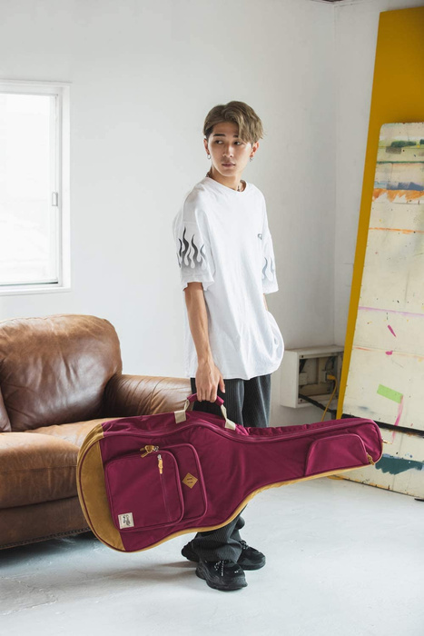 Pokrowiec na gitarę akustyczną Ibanez IAB541-WR Wine Red