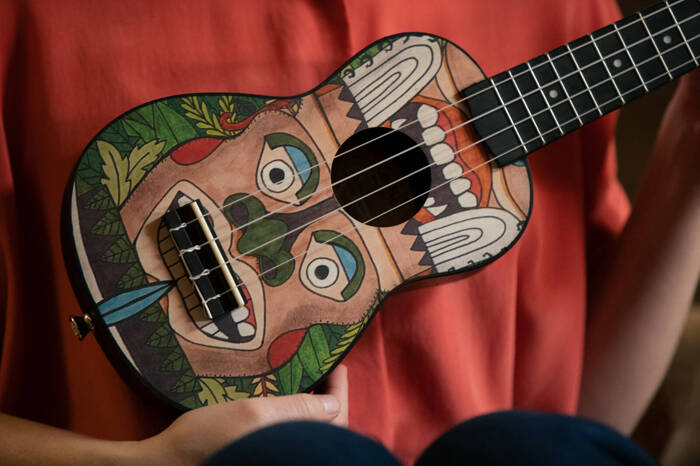 Zestaw ukulele sopranowe Ortega K2-TM Keiki ABS Totem SET z akcesoriami