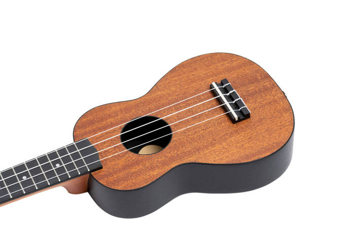 Zestaw ukulele sopranowe dla leworęcznych Ortega K2-MAH Keiki ABS Mahogany z akcesoriami